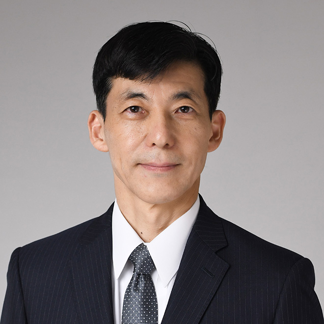 金井田　陽介